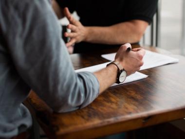 Пазар на труда на (поне) две скорости