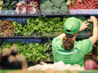 Amazon откри първия си супермаркет без касиери