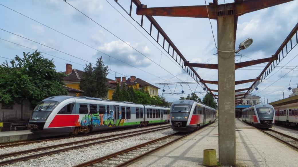 БДЖ отмени днес 12 влака поради липса на локомотиви
