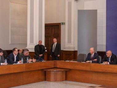 Управляващите не издържаха – отлагат с месец тол системата