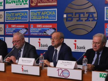 Бизнесът и синдикатите обвиниха депутати, че унищожават българската индустрия