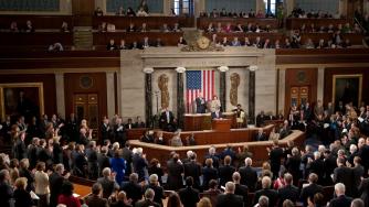 САЩ отпуснаха над $8 млрд. за борба с коронавируса