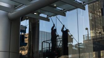 САЩ запазват солидна заетост в разгара на коронавируса