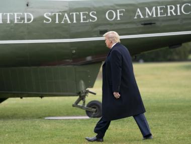 Тръмп одобри $8.3 млрд. за борба с коронавируса