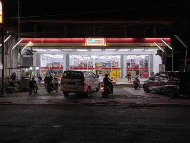 МАЕ очаква първи годишен спад в търсенето на петрол от десетилетие