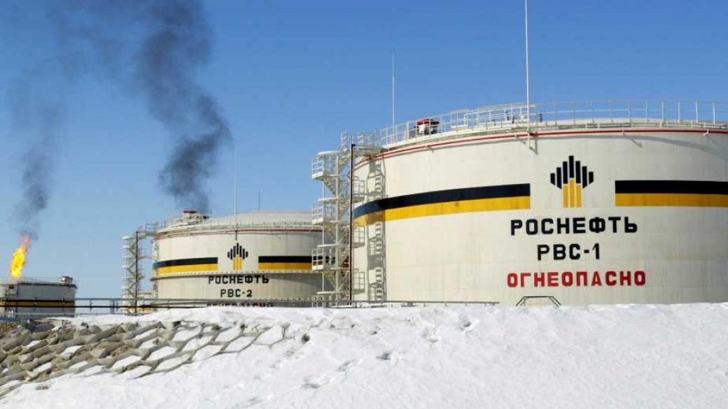 Руските петролни компании сринаха фондовата борса в Москва с 10%