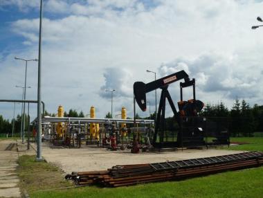 Петролът поскъпва за втори пореден ден