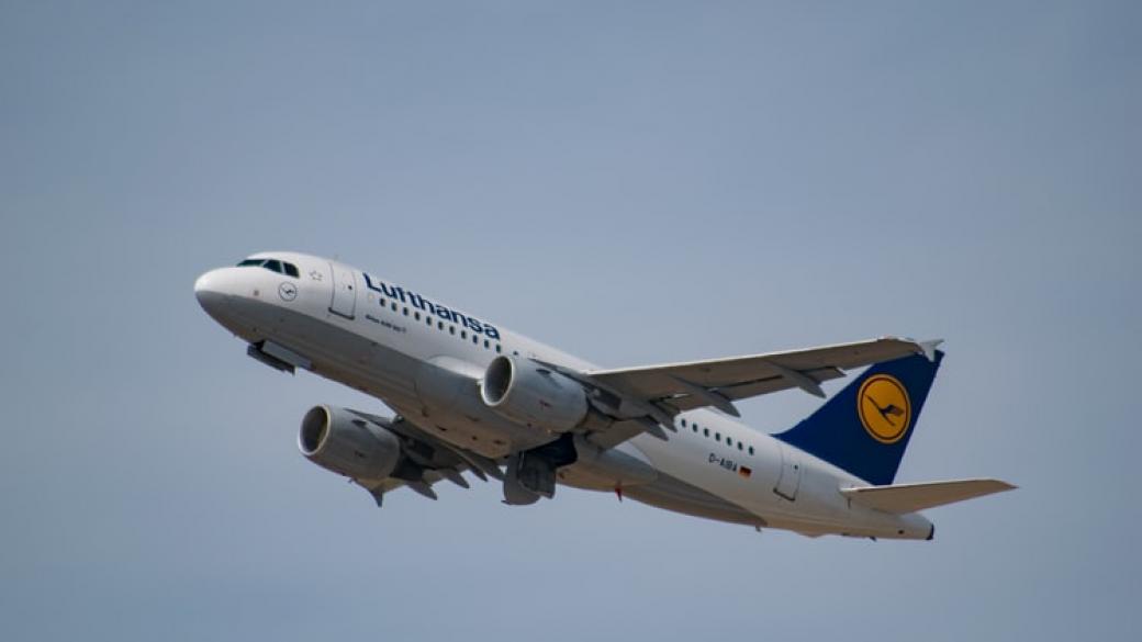Lufthansa отмени 23 000 полета през април заради коронавируса