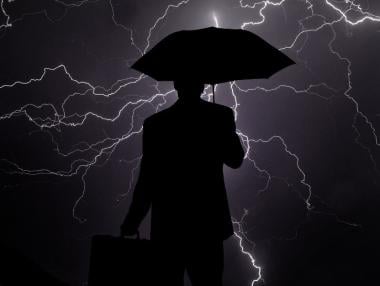 Рецесията е все по-близо