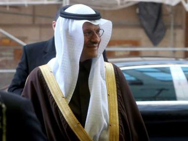 Саудитска Арабия „наводнява“ Европа с петрол за $25