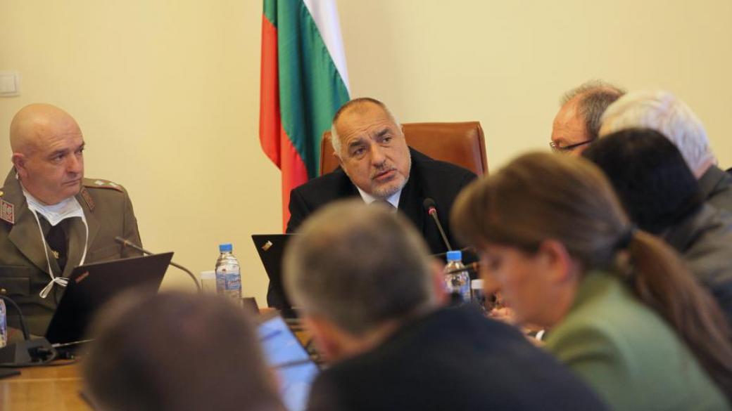 Борисов одобрява временното затваряне на голяма част от бизнеса в България