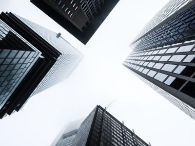 Държавната помощ вече не е табу – нужни са бързи и стратегически мерки