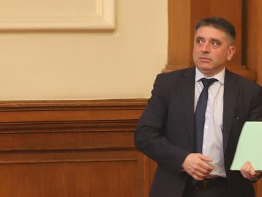 Кирилов: Днес ще е готов законът за извънредното положение