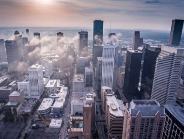 COVID-19 ще зарази много индустрии