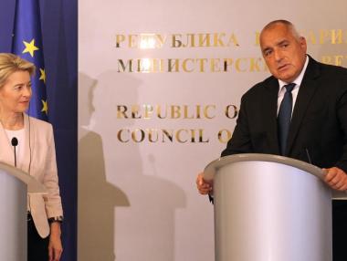 Със закъснение България се включва в европейската поръчка на защитно оборудване