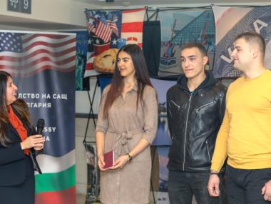 Коронавирусът ще отложи старта на студентските бригади в САЩ