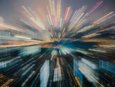 Коронавирусът забавя интернет скоростта по света