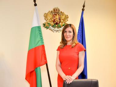 Мерките на държавата в туризма: ваучери, безплатни чадъри и пари за реклама