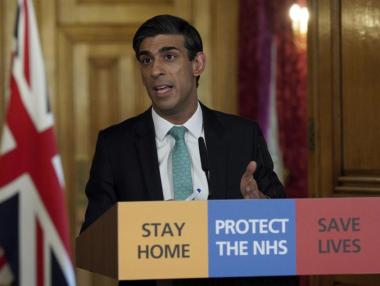 Великобритания ще подкрепи и самонаетите лица, засегнати от кризата