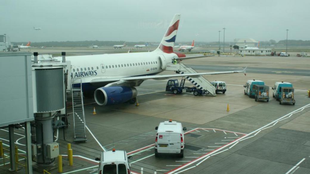 Летище „Гетуик“ затваря единия си терминал заради липсата на туристи