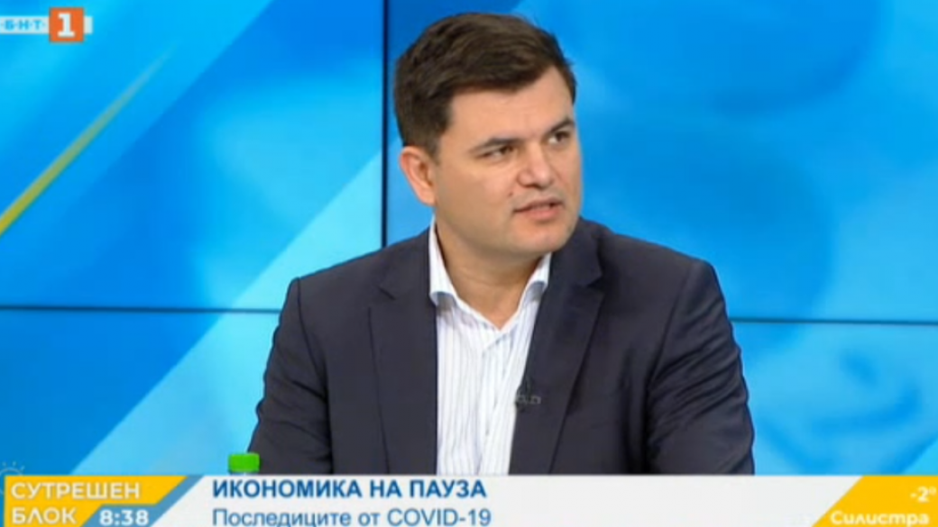 Богданов: Изглежда 130 000 ще останат без работа в тази криза