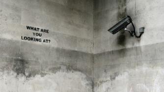 Шпионски игри: Промяна под знака на COVID-19