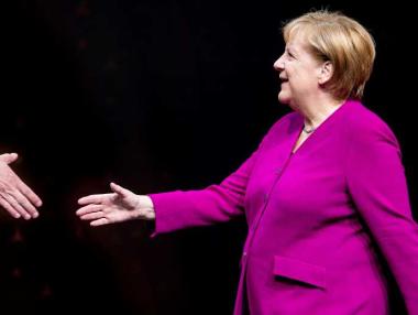 Германските автомобилни гиганти потърсиха спасение при Меркел