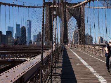 Икономиката на САЩ може да се свие с 38% през второто тримесечие