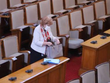 Депутатите приеха на първо четене актуализацията на бюджета