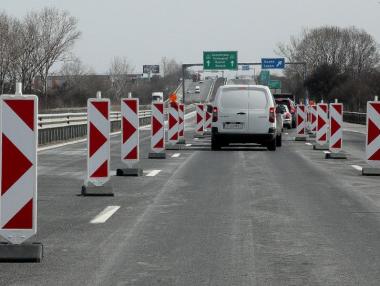 Застрахователни компании в САЩ връщат премии - никой не кара