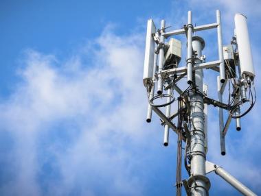 Не, 5G мрежите не разпространяват коронавируса, категорични са учените