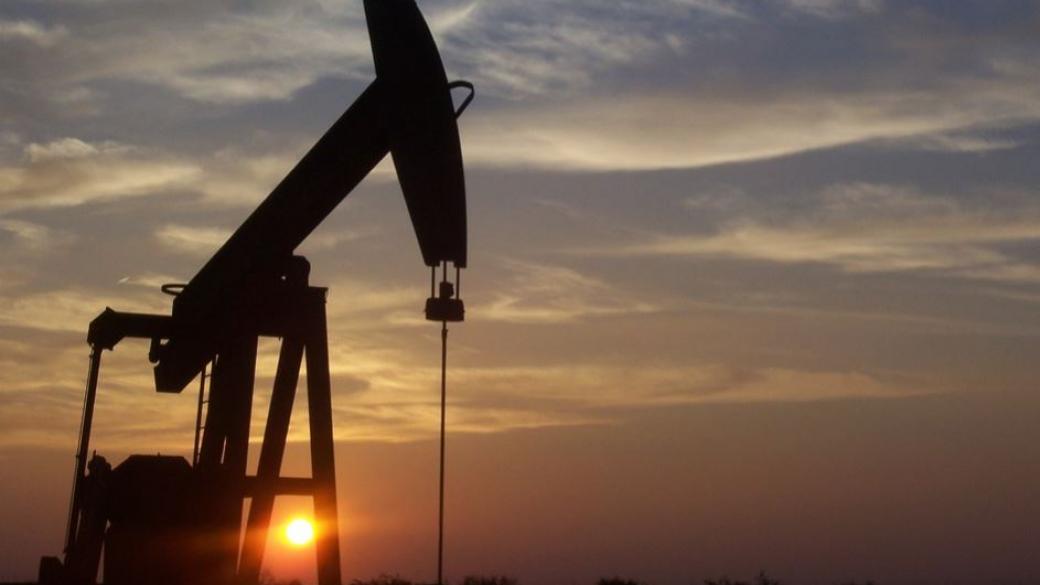 Петролът отново с повишение в очакване на срещата ОПЕК+
