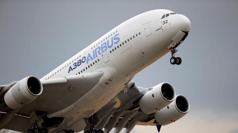 Airbus ще произвежда по-малко самолети, за да се справи с кризата