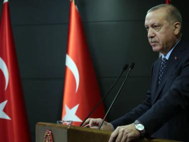 Турция обмисля да забрани уволненията със закон