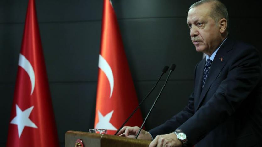 Турция обмисля да забрани уволненията със закон