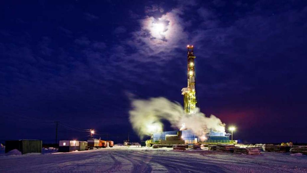 Русия и Саудитска Арабия очертаха историческа петролна сделка