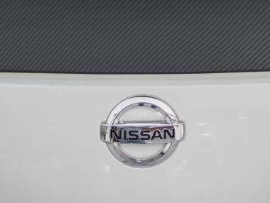 Кризата разваля плановете за продажби на Nissan