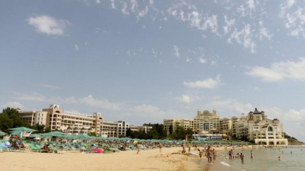 Държавно приложение ще следи чадърите и хигиената по плажовете