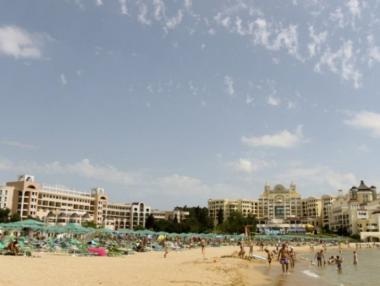 Държавно приложение ще следи чадърите и хигиената по плажовете