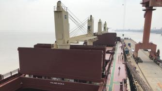 Заради COVID-19 корабните екипажи ще се сменят на специални пристанища