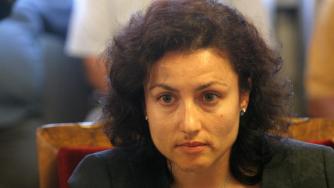 Танева: Веригите сами решават размера на площта за местните стоки