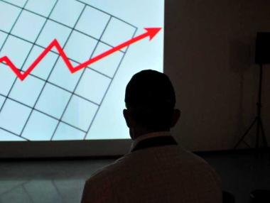 Икономиките по света започват да се пробуждат