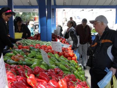Пазарите и цветните борси ще са затворени само от 17-и до 19-и април