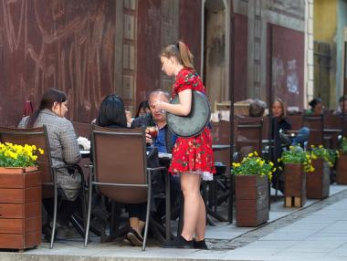 Мярката „60/40“ изключва сезонните работници, притеснени са хотелиерите