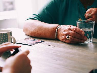 Стандартът на живот расте, но бъдещето е несигурно