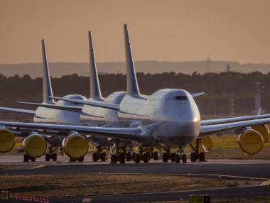 Полетите в Китай се увеличават през април