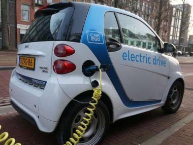 Китай свива субсидиите за електрически коли