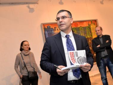 Дянков: Помогне ли се на домакинствата, ще излезем по-бързо от кризата