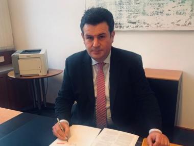 Германски министър опитва да въведе хоум офиса в трудовото законодателство