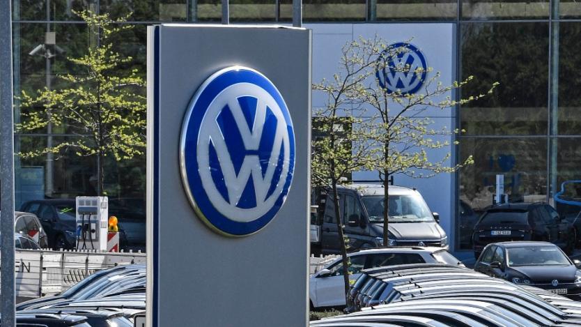 Volkswagen отново отвори най-големия си завод в Европа